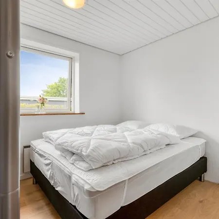 Sissela - From The Sea By Interhome *